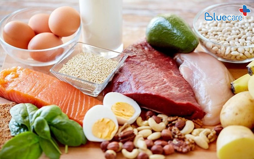 Chế độ ăn uống của mẹ ảnh hưởng đến cân nặng thai nhi